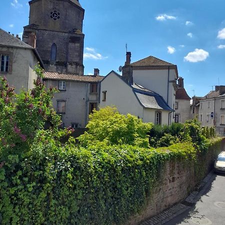 Maison Privee En Ville Avec Parking Et Wi-Fi Magnac-Laval Zewnętrze zdjęcie