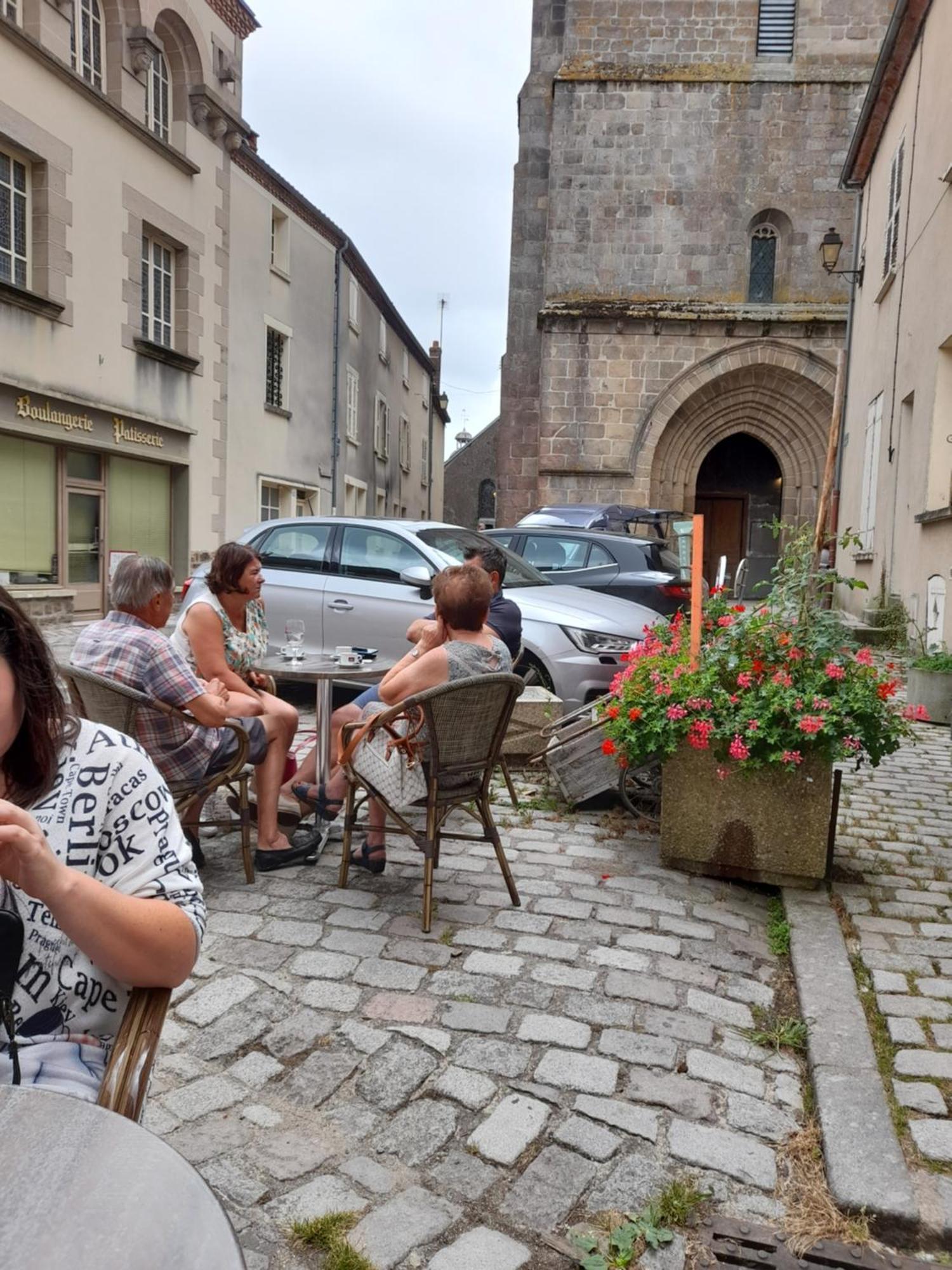 Maison Privee En Ville Avec Parking Et Wi-Fi Magnac-Laval Zewnętrze zdjęcie