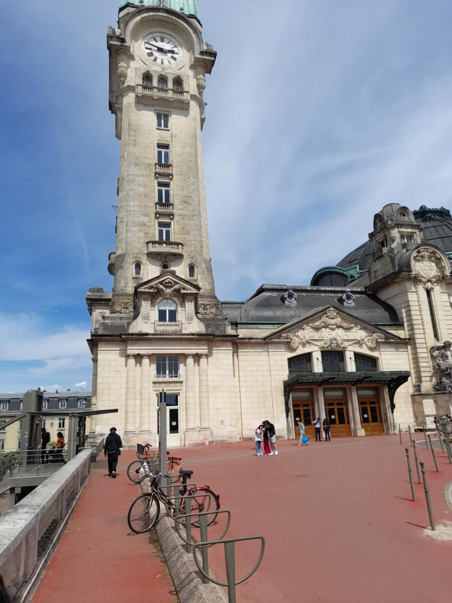 Maison En Ville Avec Terrasse Ensoleillee Et Wi-Fi Magnac-Laval Zewnętrze zdjęcie